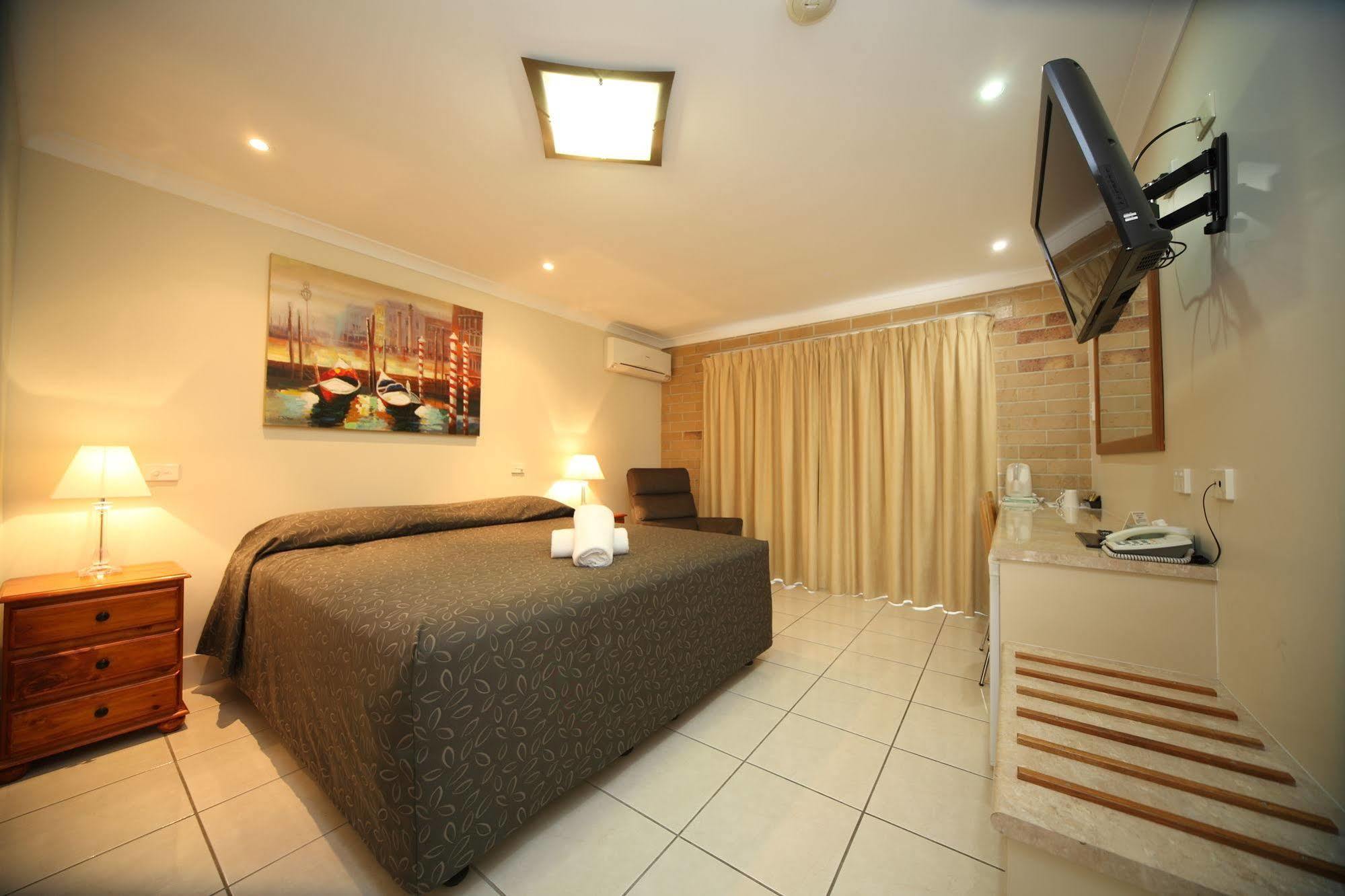 Emerald Central Palms Motel Eksteriør bilde